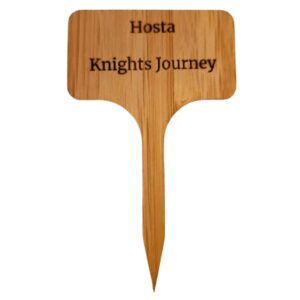 Lasergraverad bambuskylt med Hosta Knights Jouney